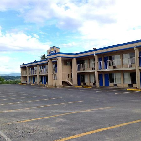 Days Inn By Wyndham Στόντον Εξωτερικό φωτογραφία